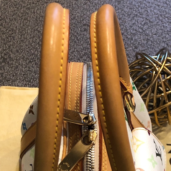 LOUIS VUITTON
White Multicolore Priscilla Bag - Picture 5 of 9